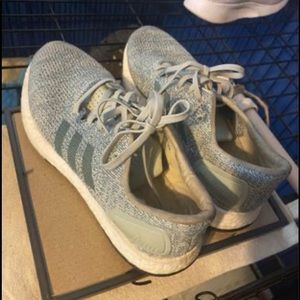 adidas sneakers size 9 womens